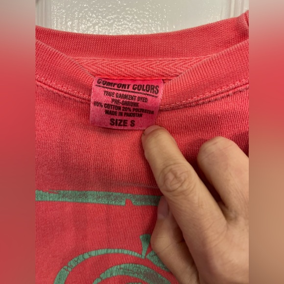 Women’s Peach State pride sweatshirt - Picture 2 of 3